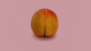 Unnötig oder nützlich? Diese Tuchmasken sind speziell für Busen und Po